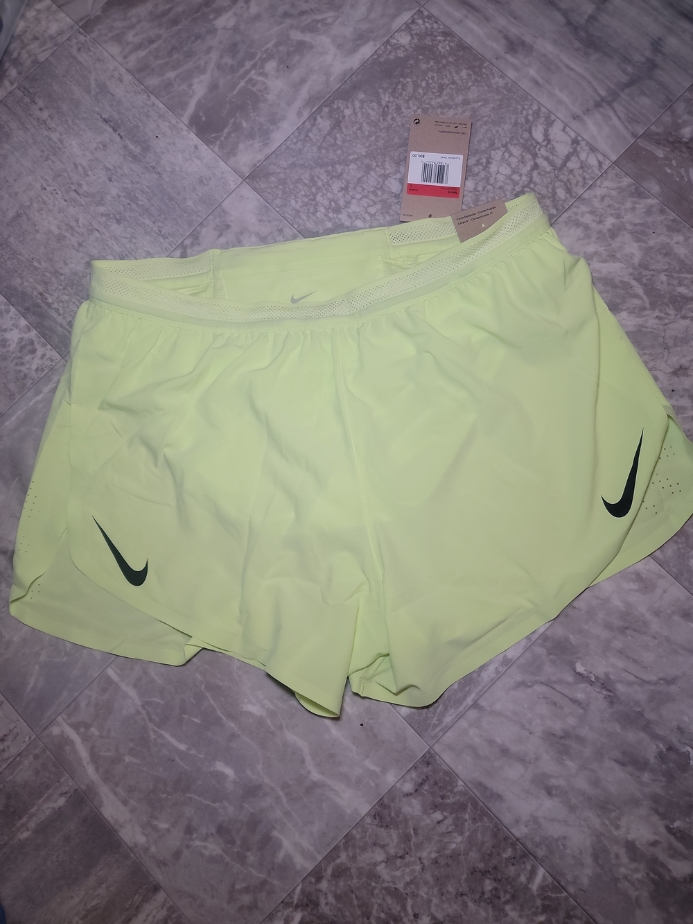 New Nike Aeroswift Dri-Fit ADV 4" Running Shorts Lemon Men's Size L FN3352 736